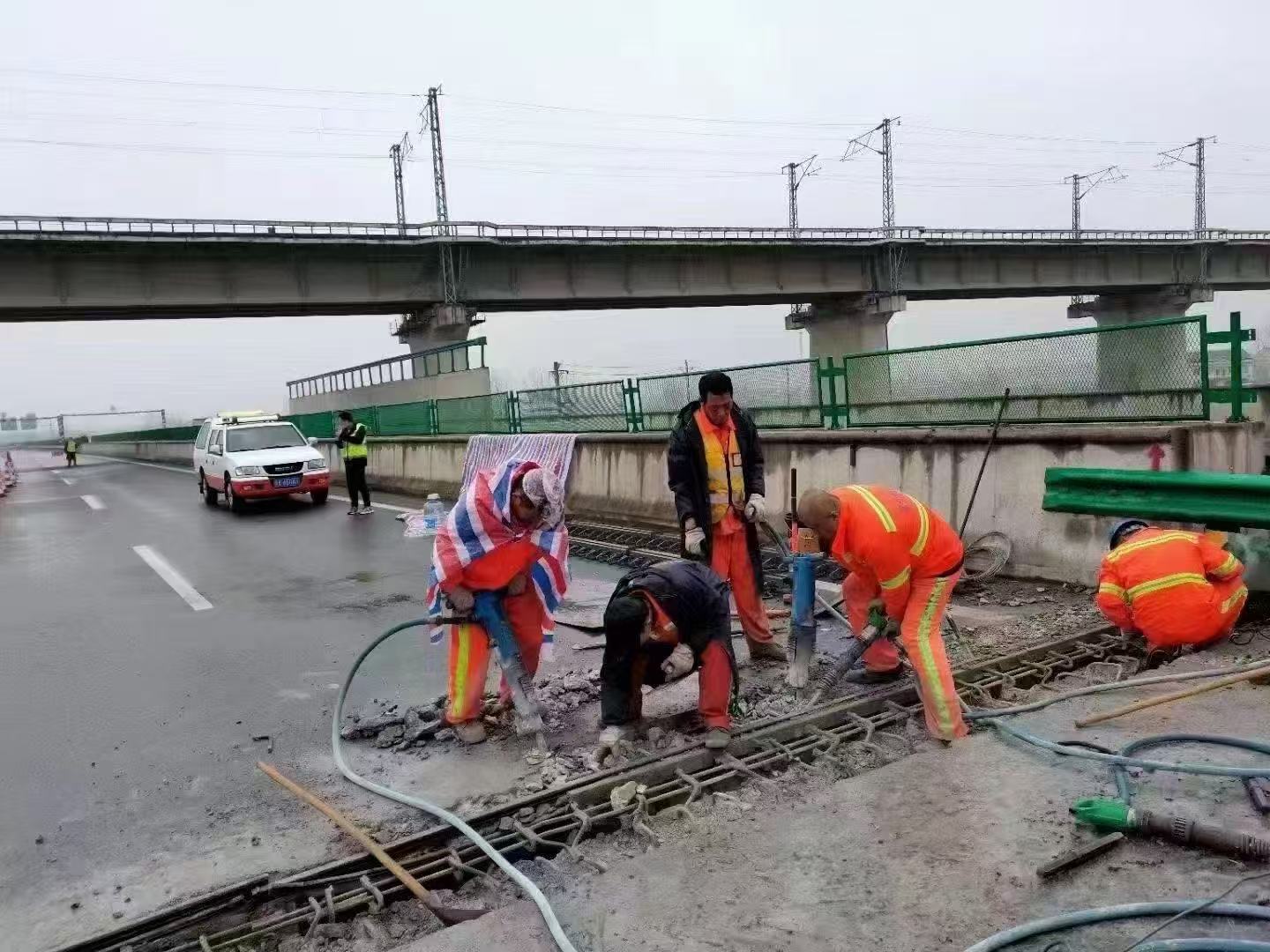 宁都桥梁伸缩缝抢修料